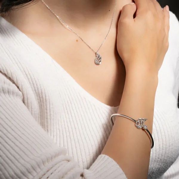 Diamond Swan Shape and Circle Bangle